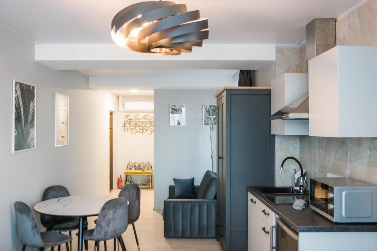 Dharma Stay Apartamentai Telšiai Екстериор снимка